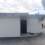 Hills-pool&jacuzzi Private Garden Home-near Old Town