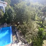 Apartman Hills-pool&jacuzzi Private Garden Home-near Old Town Sarajevo