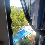 Hills-pool&jacuzzi Private Garden Home-near Old Town