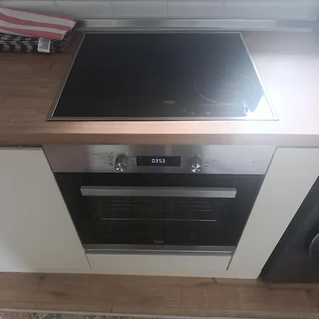 Hills,lux Small With Garden And Garage,old Apartamento Sarajevo