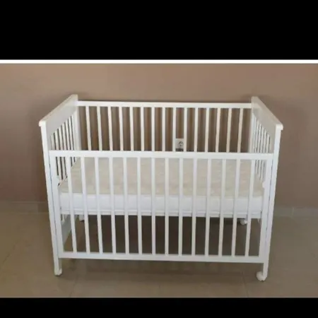 Hills,lux Small With Garden And Garage,old *