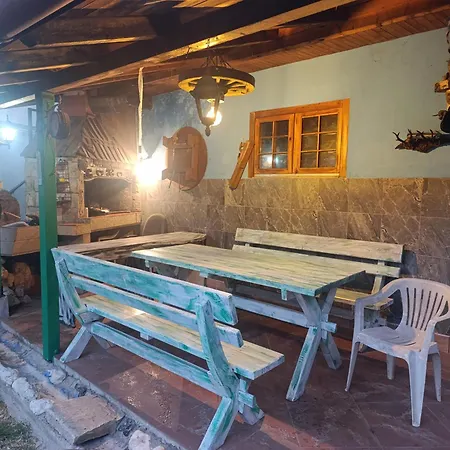 Apartment Hills,small With Garden And Garage,old