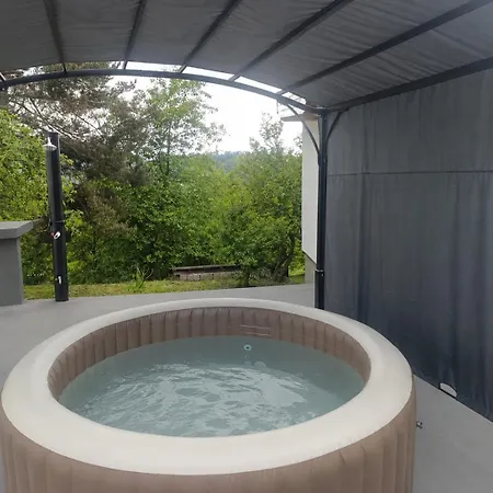 Hills- Private Garden Home-near Old Town Sarajevo