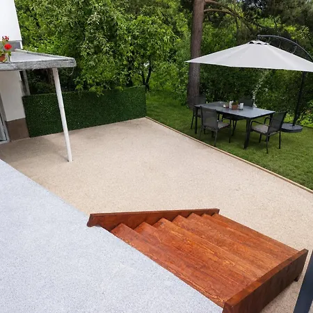 Appartement Hills- Private Garden Home-near Old Town