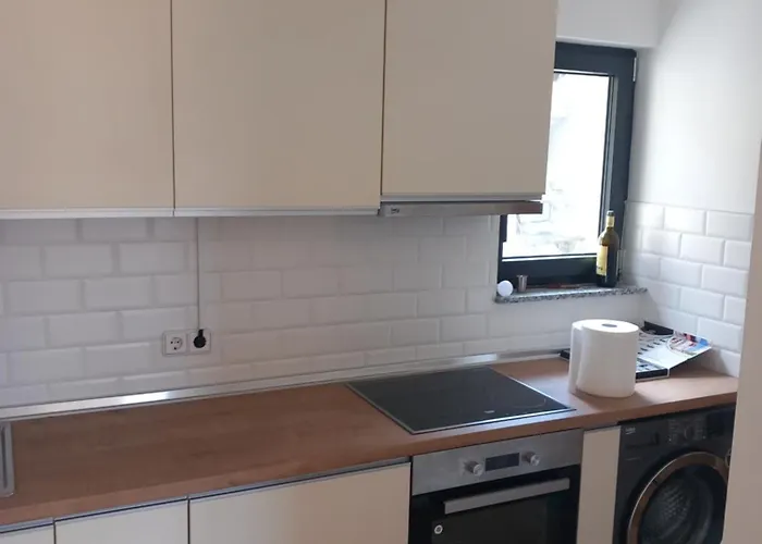 Hills-pool&jacuzzi Private Garden Home-near Old Town شقة سراييفو