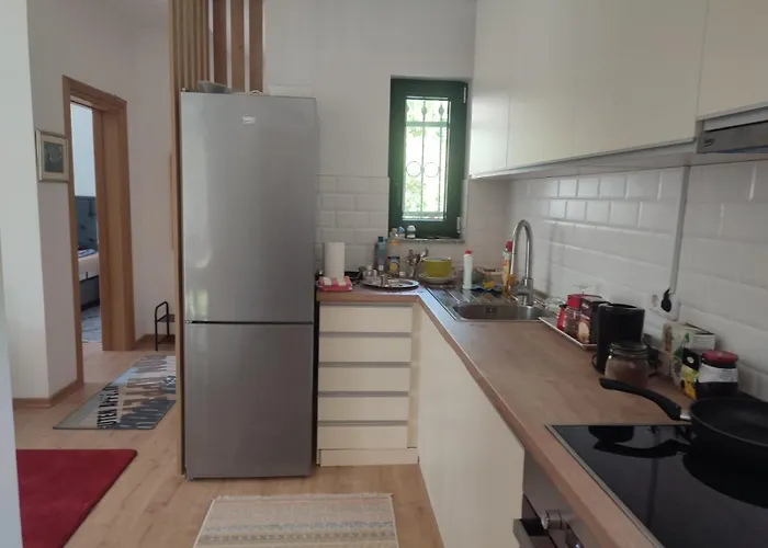 شقة Hills-pool&jacuzzi Private Garden Home-near Old Town